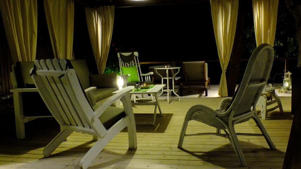 Christaras Apartments Vurvurú Kültér fotó
