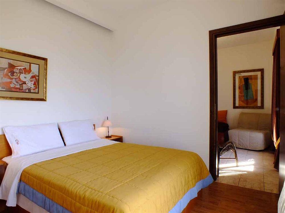 Christaras Apartments Vurvurú Kültér fotó