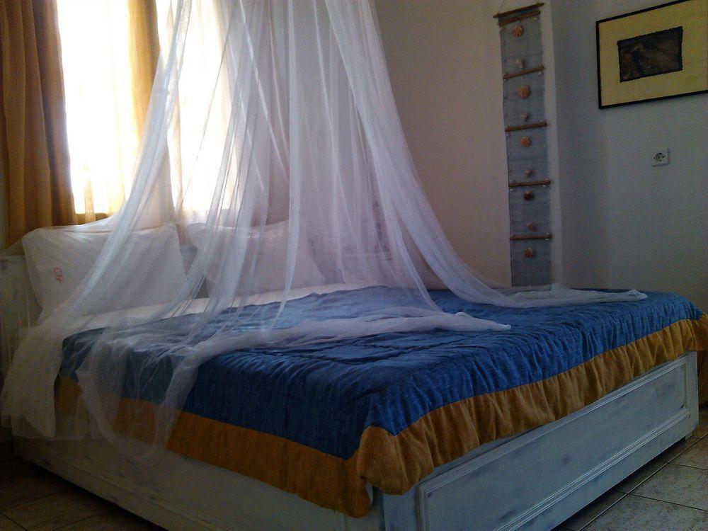 Christaras Apartments Vurvurú Kültér fotó