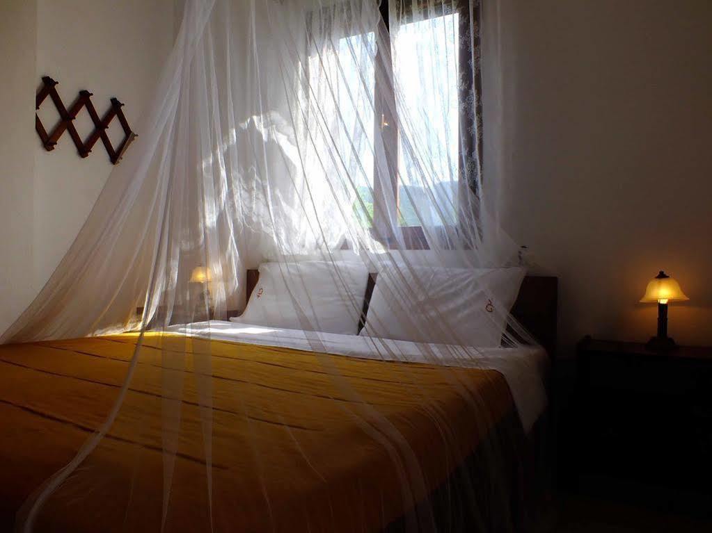 Christaras Apartments Vurvurú Kültér fotó